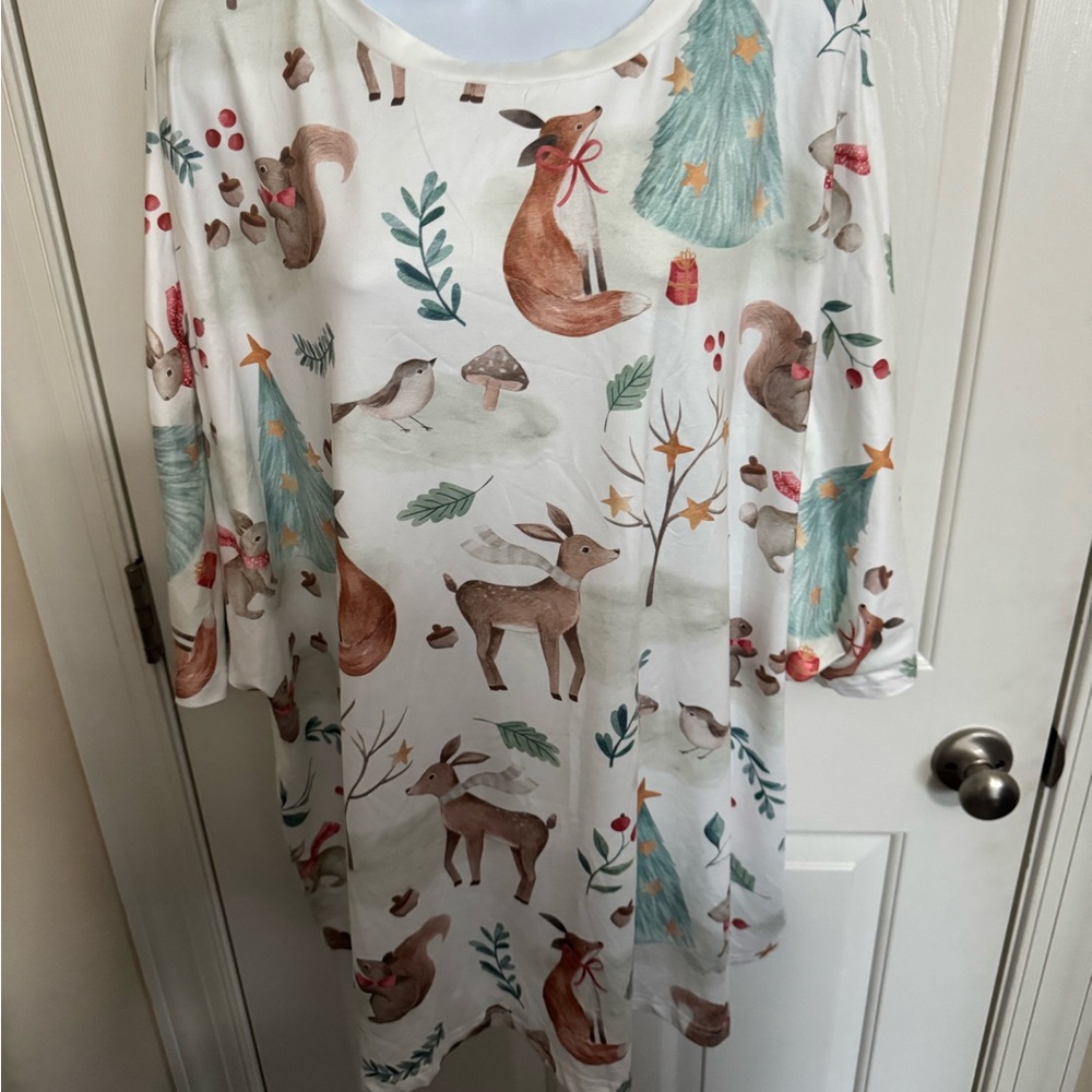 Pixi Lady Soft Gray and Brown Top